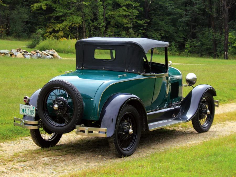  Ford Model A Roadster 1928 года  (фото 15 из 16)